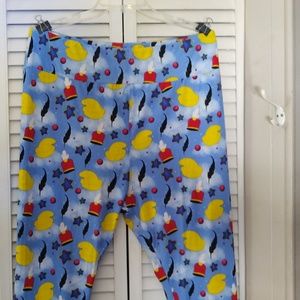 Ambrie plus Disney Dumbo leggings